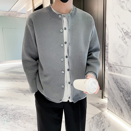 Herren Leichter Feinstrick-Cardigan mit Rundhals, Minimaler Optik und Kontrastknopfleiste Nord Taschen