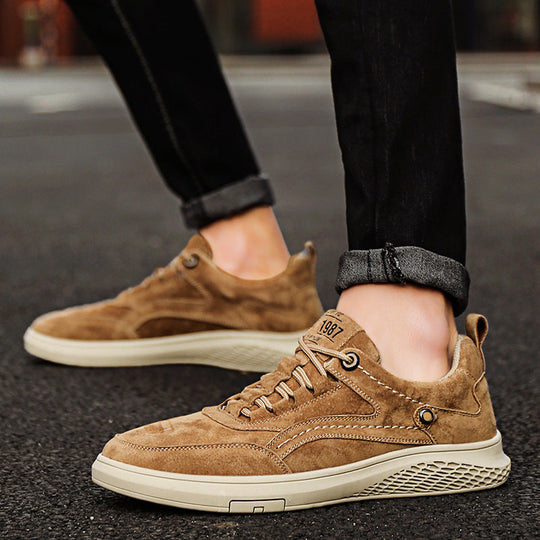 Herren Sneakers mit weichem Wildleder und atmungsaktiven Einsätzen Nord Taschen