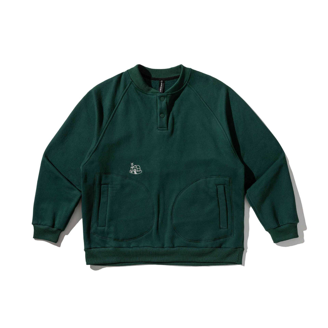 Herren Sweatshirt mit Knopfleiste im Henley‑Stil, Raglanärmeln und aufgesetzten Rundtaschen Nord Taschen