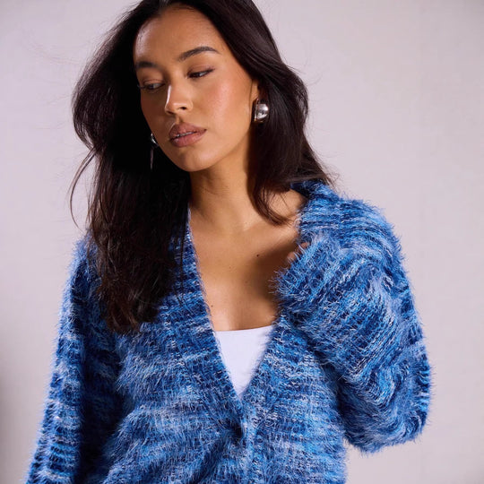 Damen Flauschiger Grobstrick-Cardigan mit V-Ausschnitt Nord Taschen
