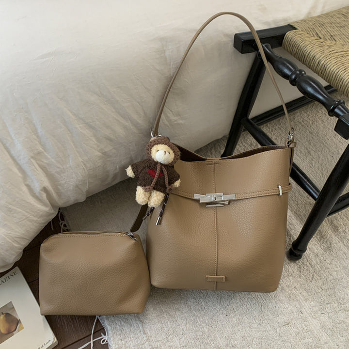 Damen Hobo-Tasche mit elegantem Kettenverschluss und praktischem Innenorganizer Nord Taschen