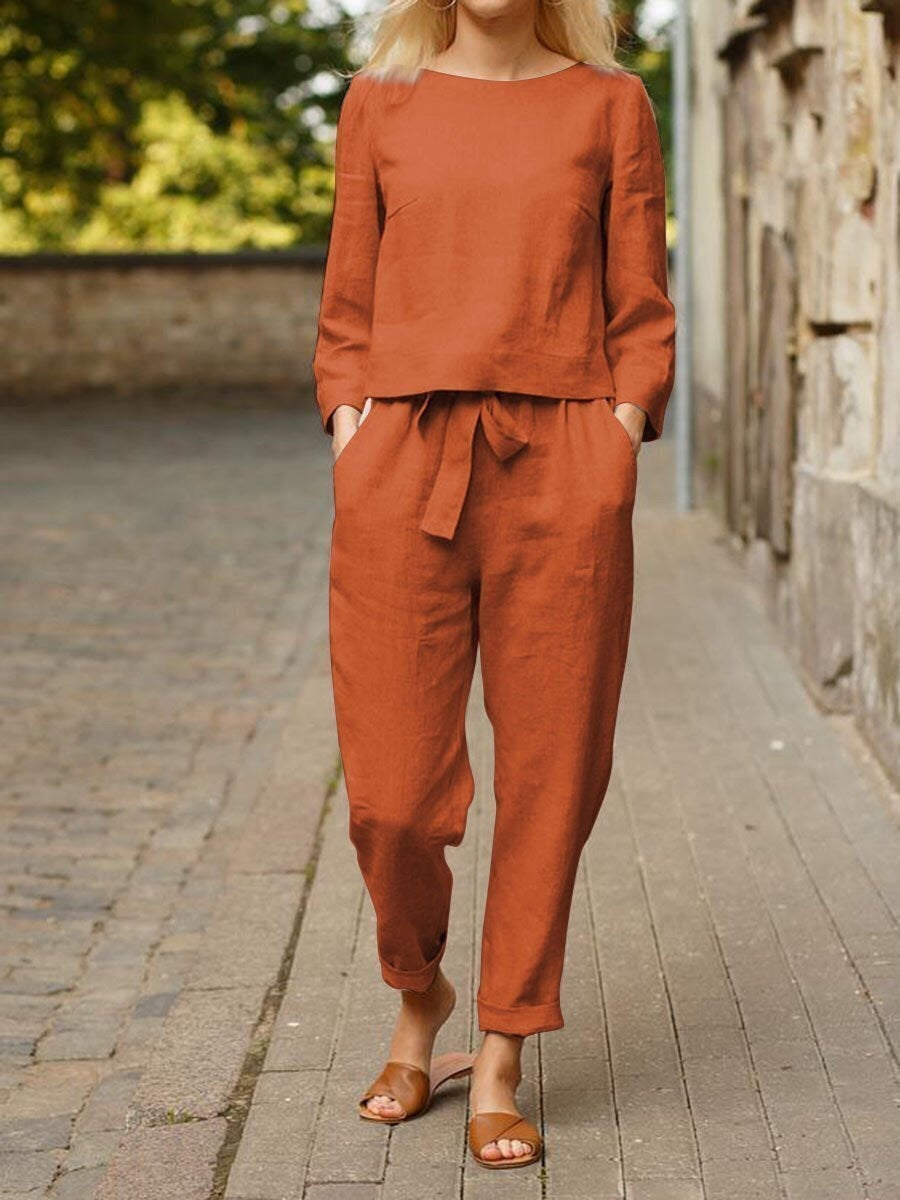 Damen Lässiges Set aus langärmligen Oberteil und elastischen Hosen Nord Taschen