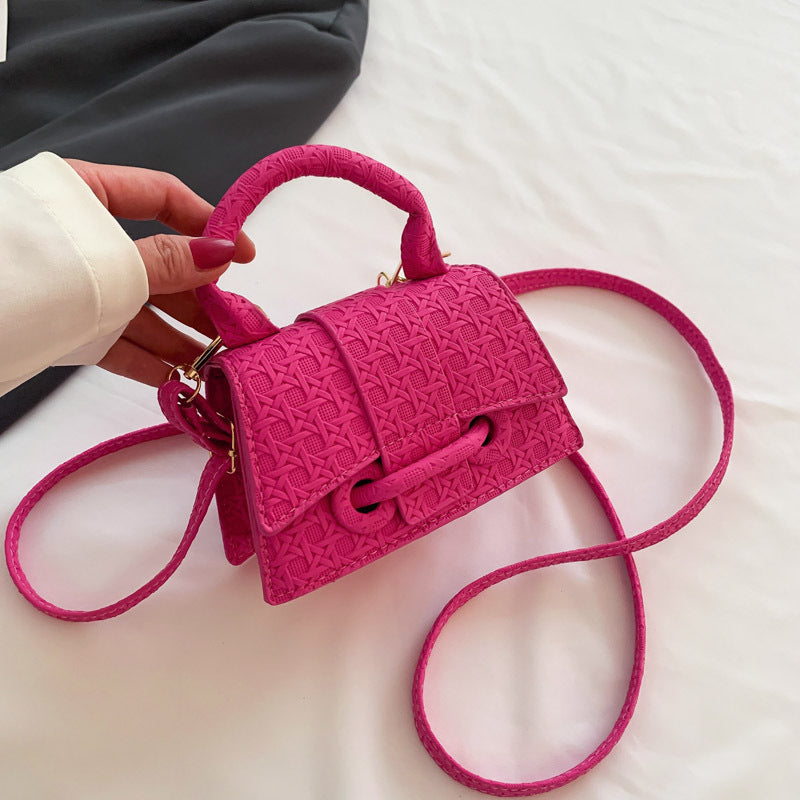 Damen elegante Umhängetasche mit kunstvollem geflochtenem Design Nord Taschen