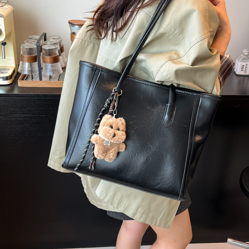 Damen elegante Shopper-Tasche mit verspieltem Anhänger Nord Taschen