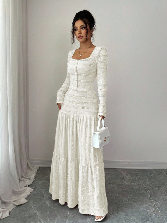 Damen Figurbetontes Rüschen‑Maxikleid mit Quadrat-Ausschnitt und Knopfleiste Nord Taschen