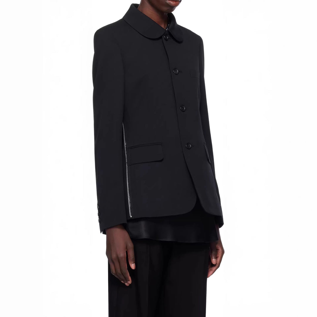 Damen Blazerjacke mit rundem Bubikragen, seitlichen Metallreißverschlüssen und Pattentaschen Nord Taschen