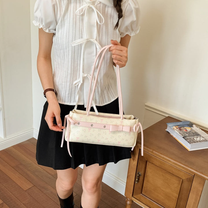 Damen Umhängetasche mit elegantem Fransen-Design Nord Taschen