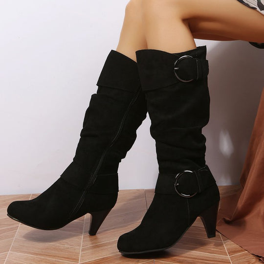 Damen Stiefel mit weichem Kunstvelours, Schlupf-Schaft und Zierschnallen Nord Taschen