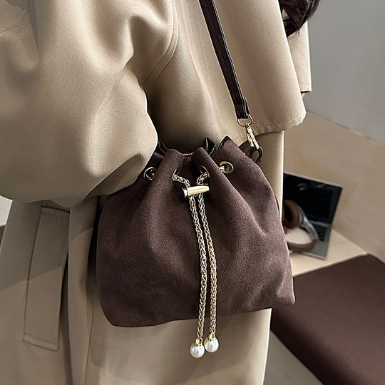Damen Beuteltasche mit elegantem Schnürverschluss Nord Taschen