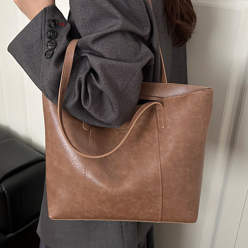Damen Handtasche mit elegantem schlichten Design Nord Taschen