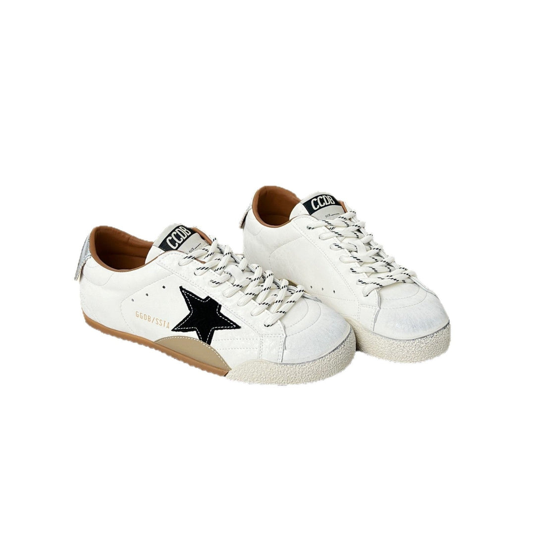 Damen Sneakers im sportlichen Design mit markantem Stern-Detail und ergonomischer Dämpfung