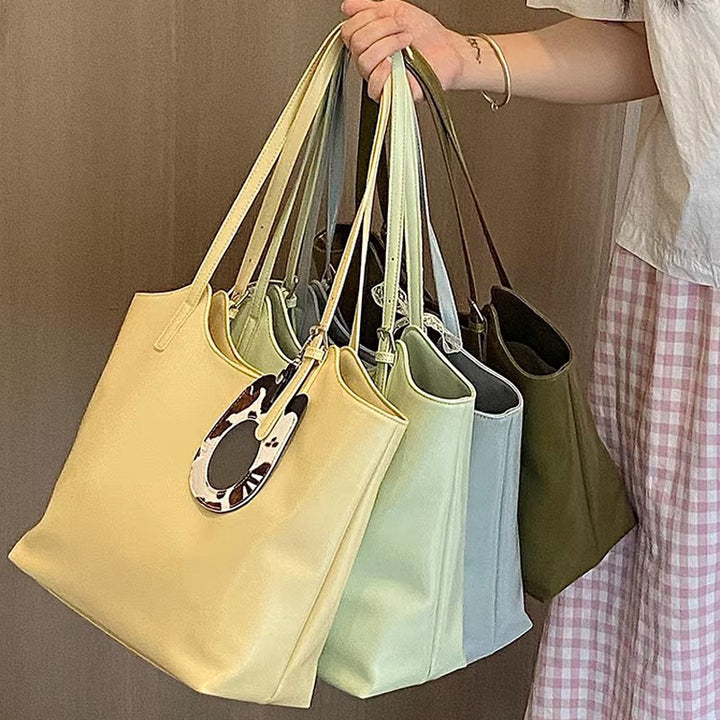 Damen Einkaufstasche mit eleganter geschwungener Form und hochwertiger Oberflächenstruktur Nord Taschen