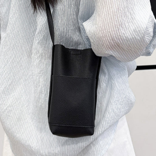 Damen minimalistischer Handyhalter mit praktischem Schultertrageriemen Nord Taschen
