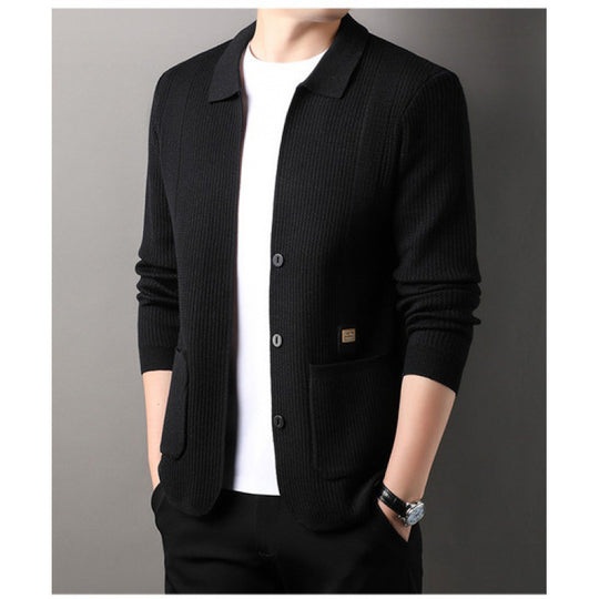 Herren Feinstrukturierte Strickjacke mit Hemdkragen, Knopfleiste und aufgesetzten Taschen Nord Taschen