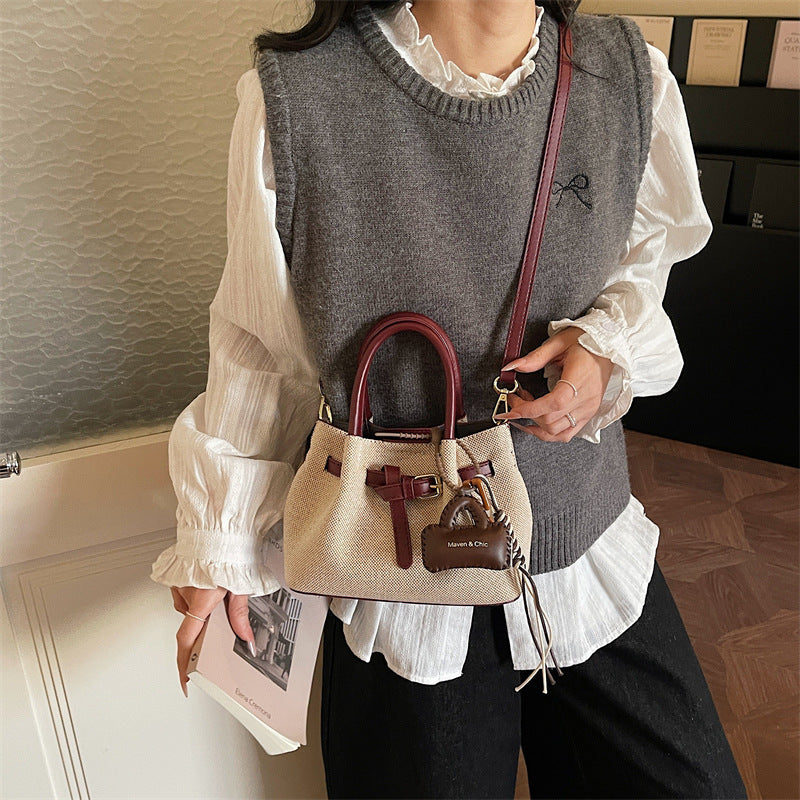 Damen Beuteltasche mit luxuriösen Details und abnehmbarem Schulterriemen Nord Taschen