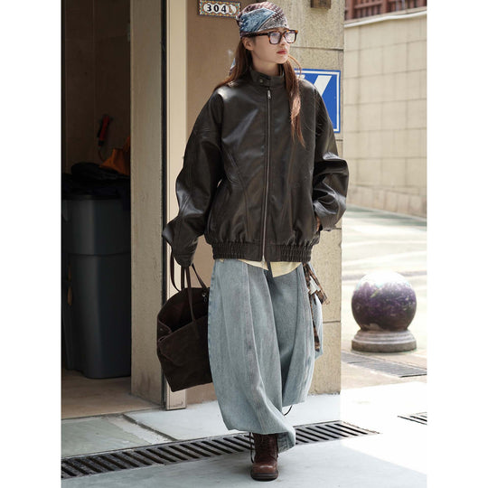 Damen Oversized Lederbomberjacke mit Stehkragen, verdecktem Reißverschluss und gerafftem Bund Nord Taschen