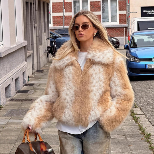 Damen Boxy-Kunstfelljacke mit zweifarbiger Shag-Optik und Umlegekragen Nord Taschen