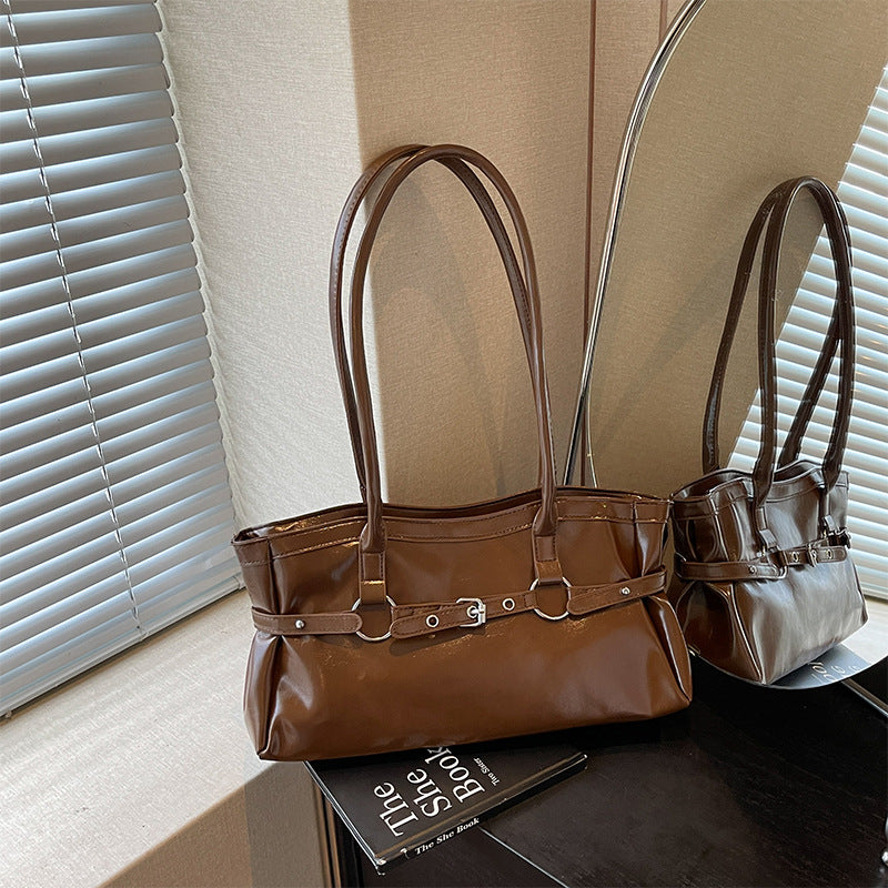 Damen elegante Handtasche mit praktischem Reißverschluss Nord Taschen