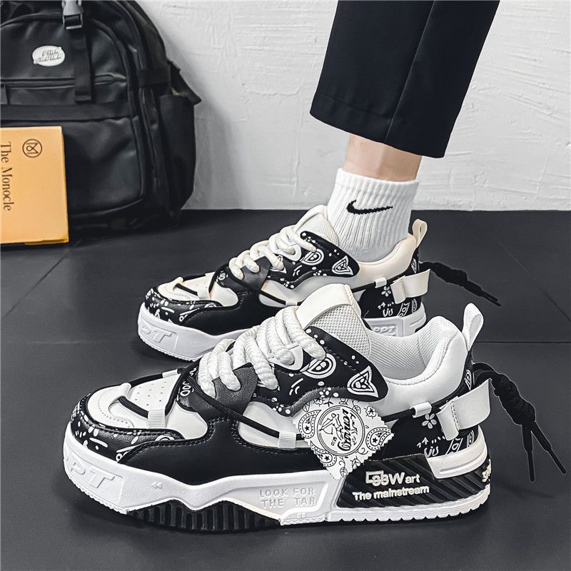 Damen Sneakers mit verspieltem Design und innovativer Dämpfungstechnologie