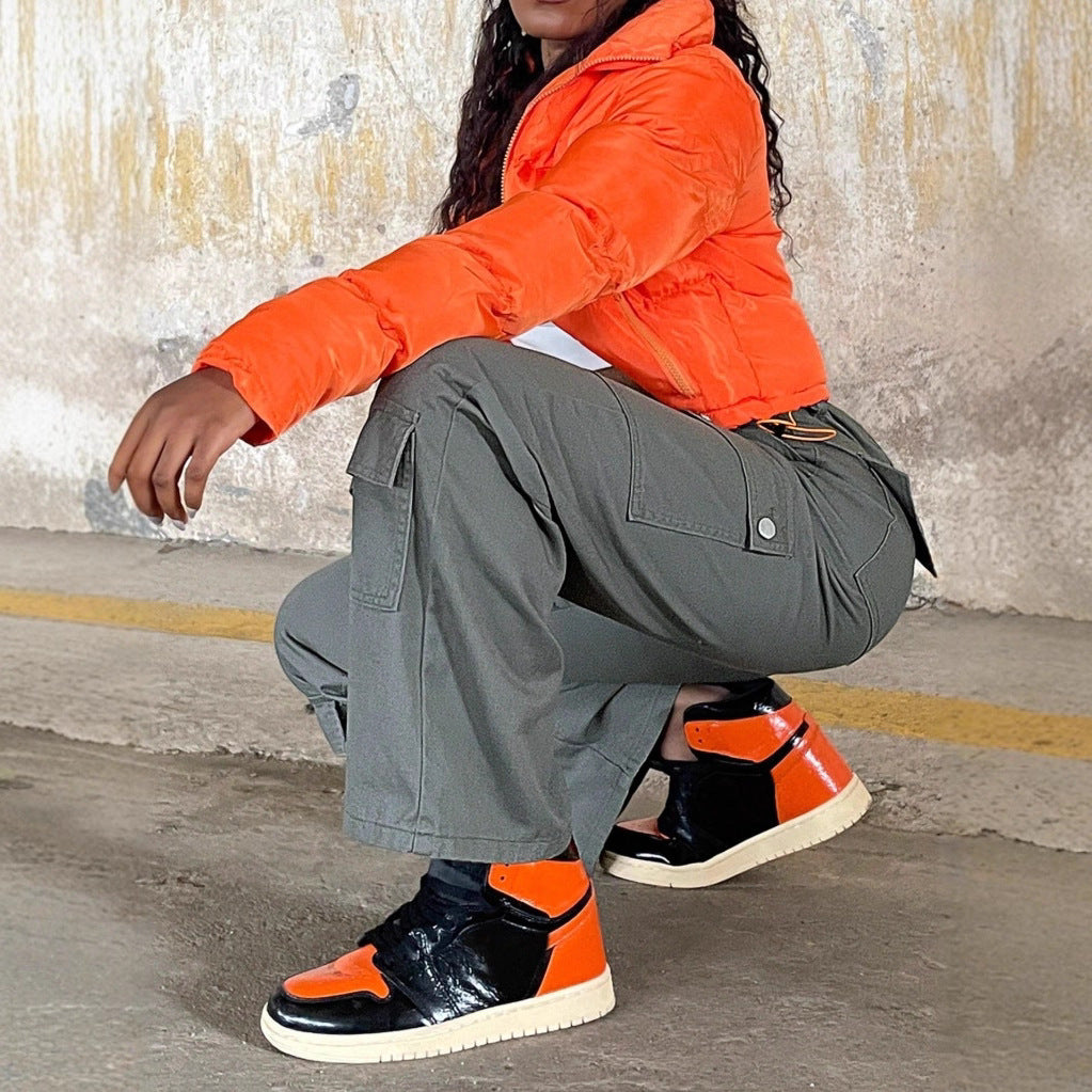 Damen Cargo-Hose mit hoher Taille, weitem Bein und aufgesetzten Pattentaschen Nord Taschen