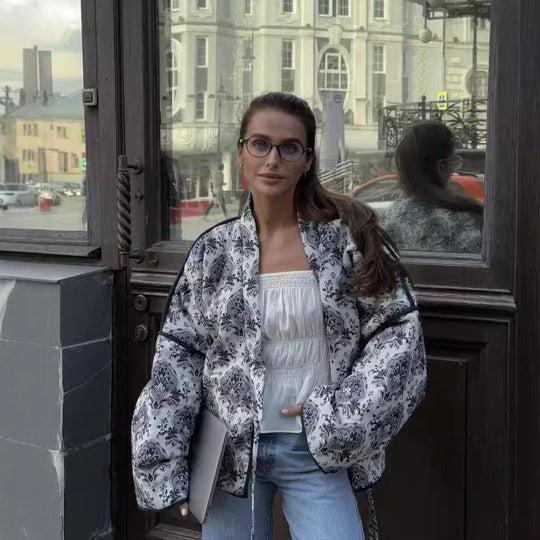 Damen gewattete Kimono-Jacke mit Taillengürtel und ornamentalem Print Nord Taschen