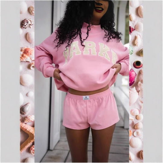 Damen Gemütliches Freizeit-Set mit Oversize kurz geschnittenem Sweatshirt und elastischen Baumwoll-Shorts Nord Taschen