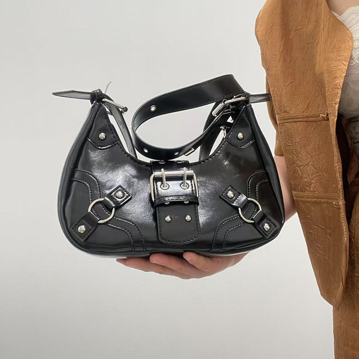Damen Hobo-Tasche mit dekorativen Nieten und elegantem Tragegurt Nord Taschen