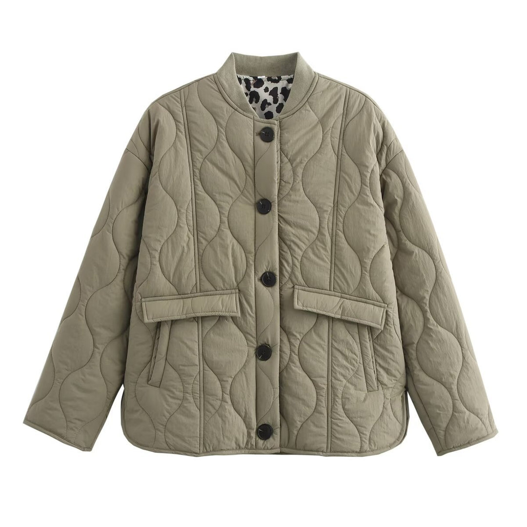 Damen Wattierte Steppjacke mit Rundhalsausschnitt, Pattentaschen und Wendefutter Nord Taschen