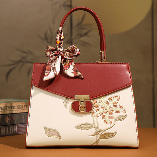 Damen Handtasche mit floraler Stickerei und dekorativem Schal Nord Taschen
