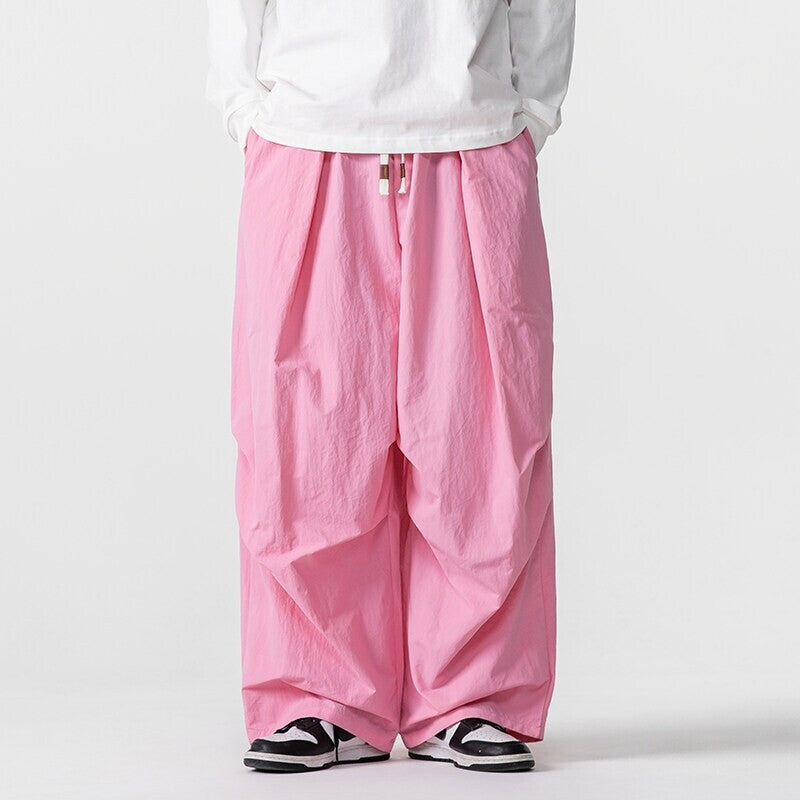 Herren Weite Utility-Loungehose mit überlappenden Falten und Kordelzugbund Nord Taschen