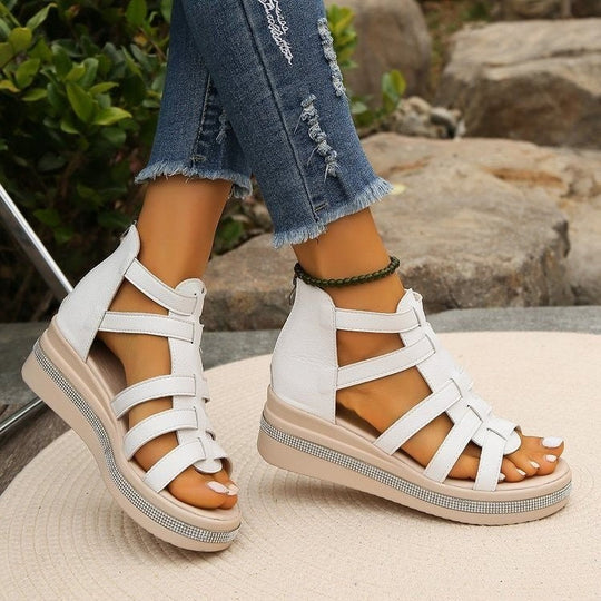 Damen Wedge-Sandaletten mit atmungsaktivem Obermaterial und eleganten Riemendetails