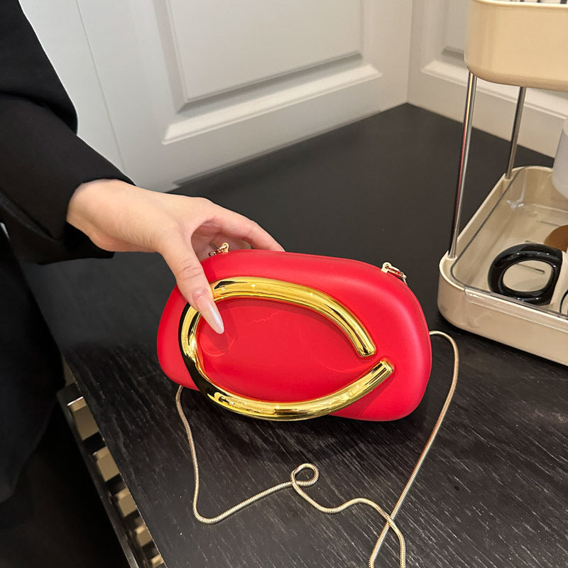 Damen-Clutch mit edlem Metallgriff Nord Taschen