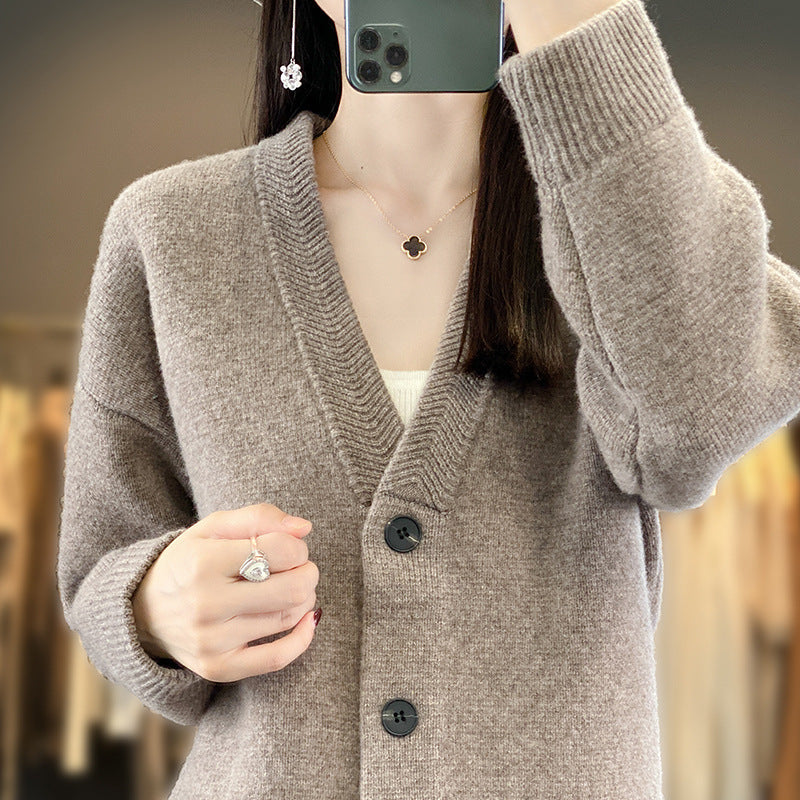 Damen Weicher Boxy-Longcardigan mit tiefem V-Ausschnitt und feiner Rippkante Nord Taschen