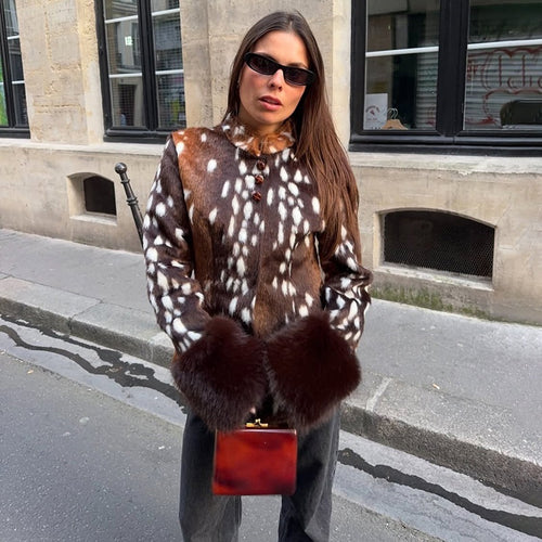 Damen Taillierte Kurzjacke mit Leopardenmuster und Kunstpelzmanschetten Nord Taschen