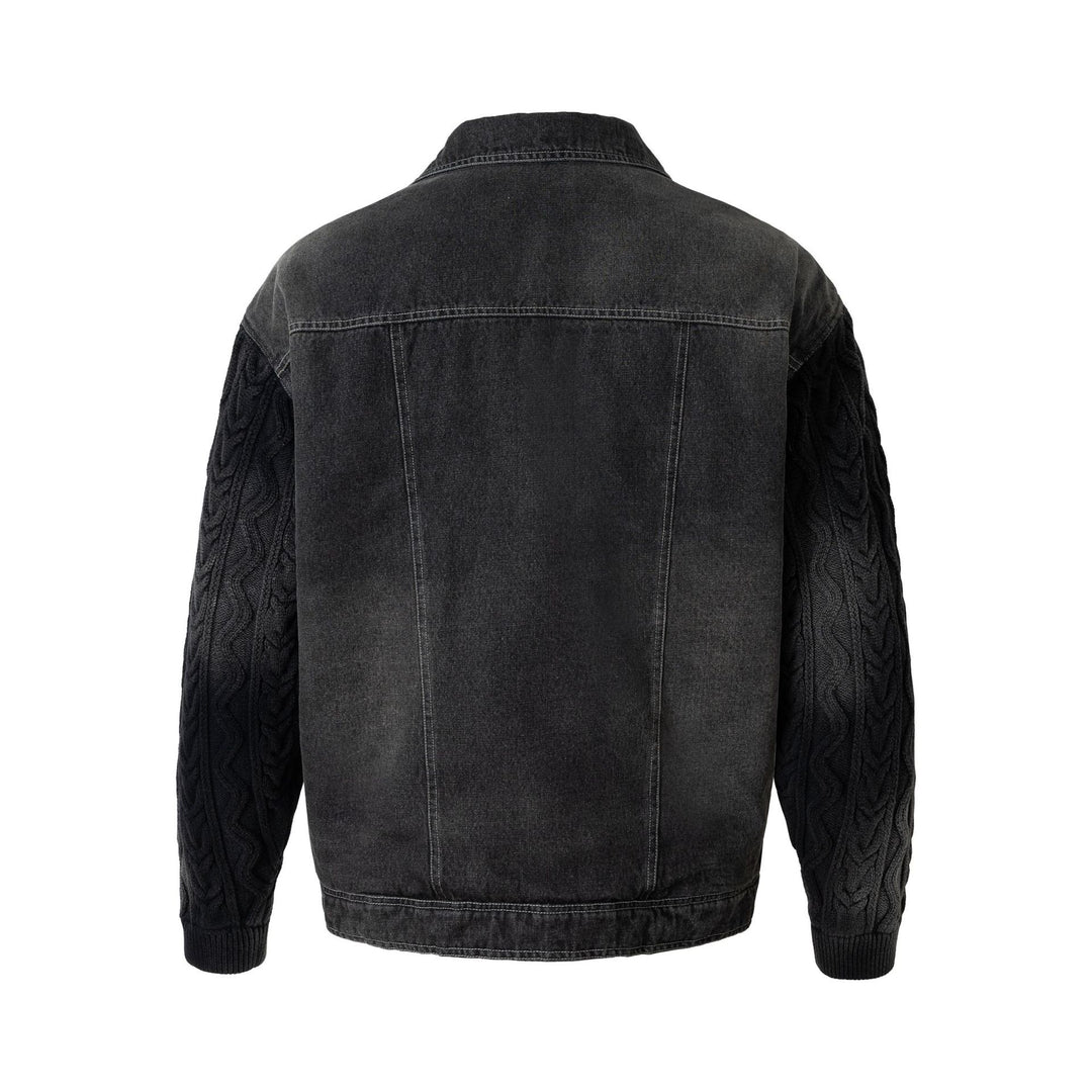 Herren Jeansjacke mit aufgesetzten Lederbrusttaschen und Zopfmusterstrickärmeln Nord Taschen