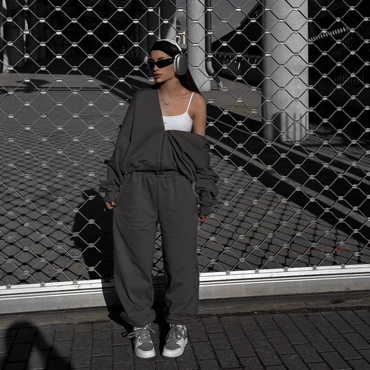 Damen Zip-Hoodie und Relax-Fit Jogginghose aus French-Terry mit elastischem Bund und Kängurutaschen Nord Taschen