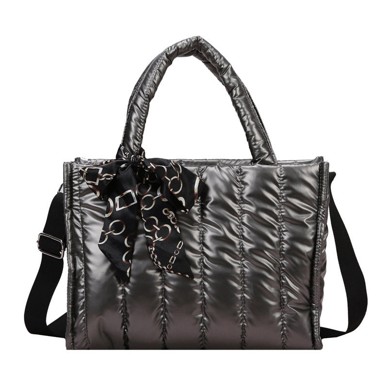 Damen Stepp Handtasche mit elegantem Schal Nord Taschen