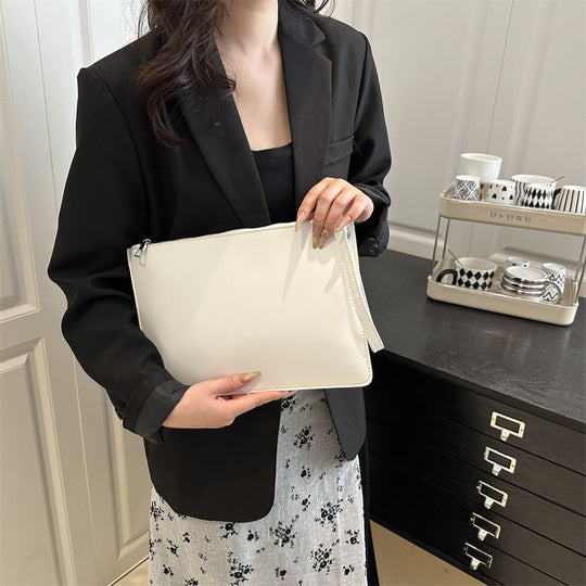 Damen elegante Clutch mit modernem Karo-Muster Nord Taschen