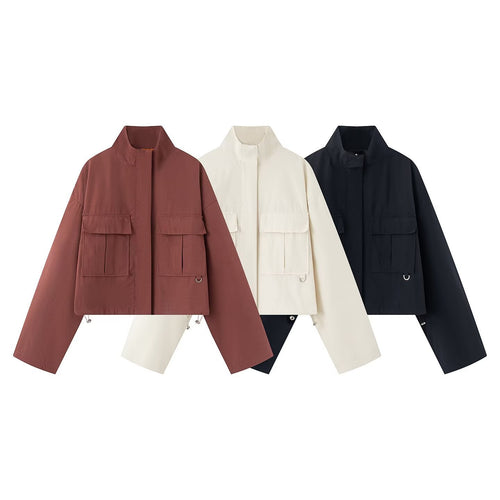 Damen Kurze Boxy-Utility-Jacke mit hohem Funnelkragen, großen Pattentaschen und Kordelzug Nord Taschen