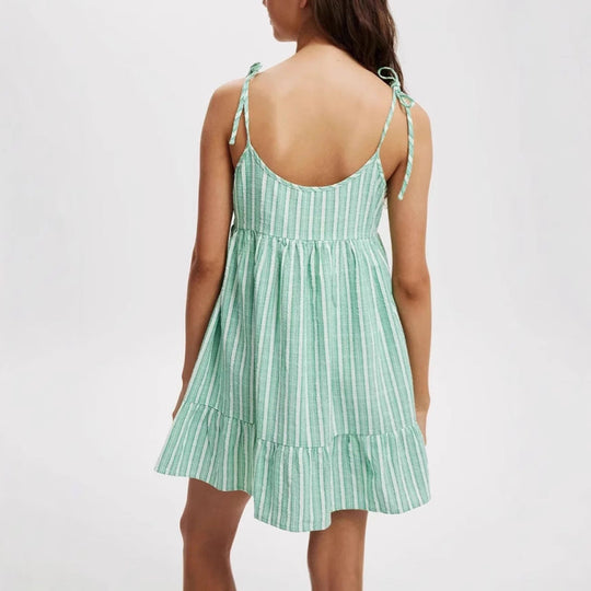 Damen Sommerliches Kurzkleid mit verstellbaren Trägern und Rüschensaum
