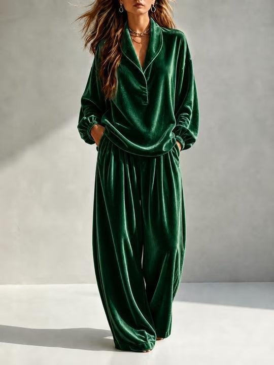Damen Luxuriöses Velours-Loungewear-Set mit Schalkragen und weiter Palazzo-Hose Nord Taschen