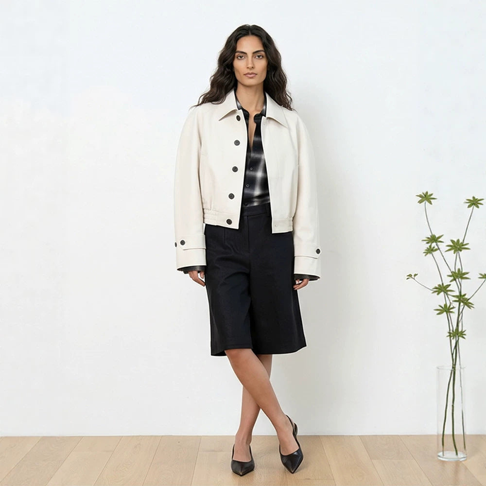 Damen Kurzer Boxy-Blouson mit elastischem Saum und markanten Knopfdetails Nord Taschen