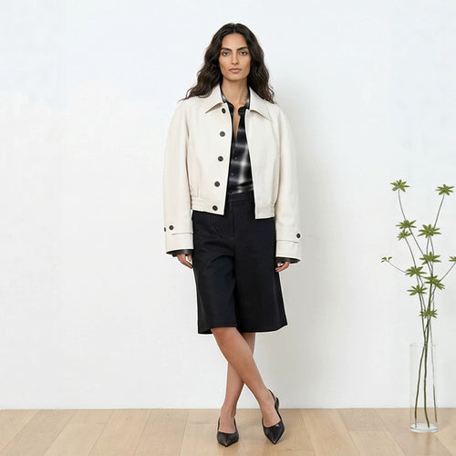 Damen Kurzer Boxy-Blouson mit elastischem Saum und markanten Knopfdetails Nord Taschen