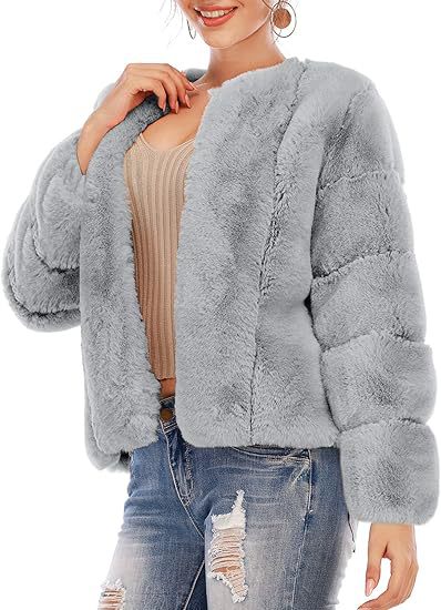 Damen Kurze Plüsch-Bomberjacke aus Kunstpelz mit kastiger Silhouette und Paneelärmeln Nord Taschen