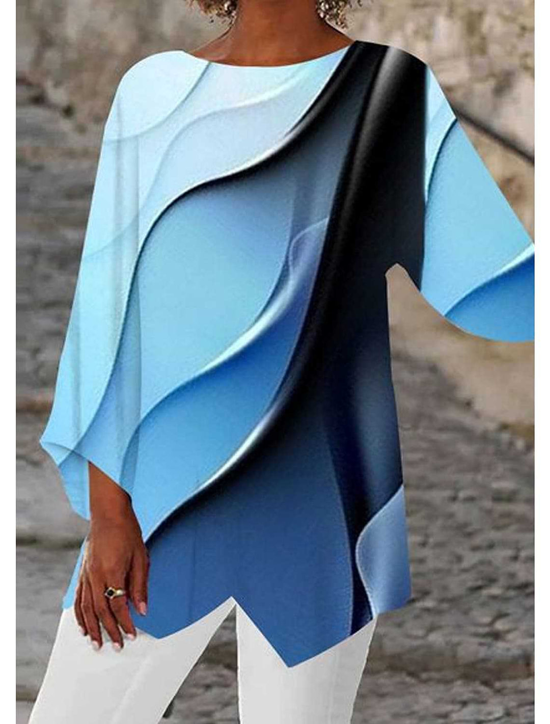 Damen Oversize-Bluse mit modernem Chevron-Muster und Bumerangärmeln - Arvani