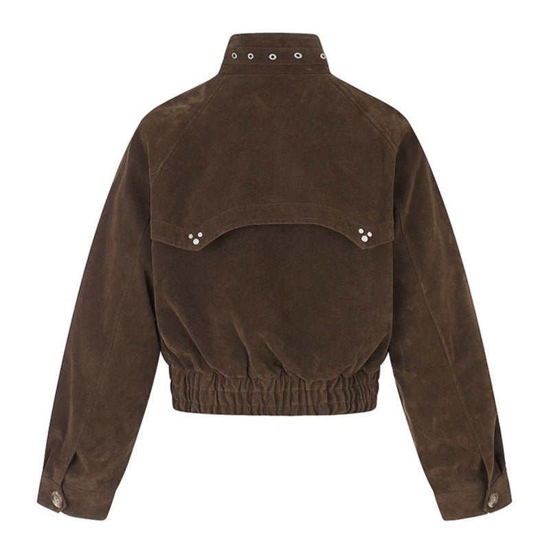 Damen kurze Wildleder‑Bomberjacke mit hohem Stehkragen und metallischen Details Nord Taschen