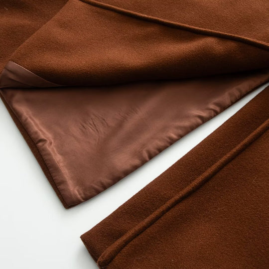 Damen Langer Wickelmantel mit breitem Schalkragen und Bindegürtel Nord Taschen