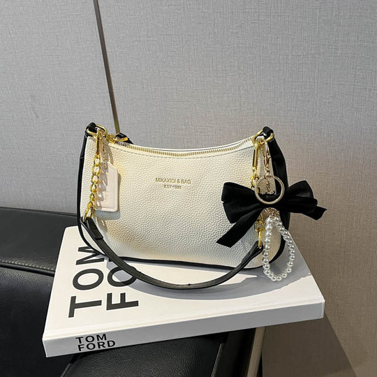 Damen modische Umhängetasche mit elegantem Design und charmanten Details Nord Taschen