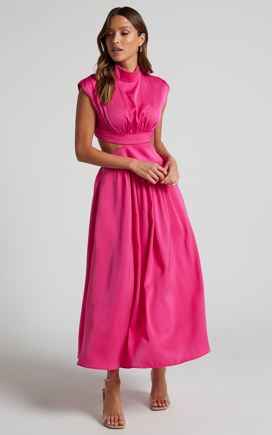 Damen Maxikleid mit kreativem Schnitt und tailliertem Design