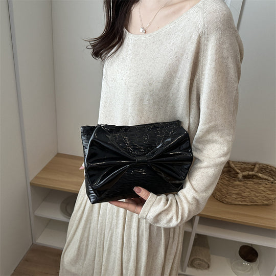 Damen Clutch-Tasche mit elegantem Schleifendesign Nord Taschen